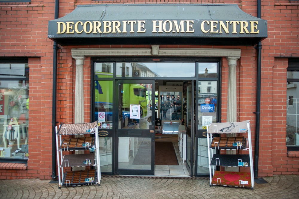 Armagh shops reopening Decorbrite