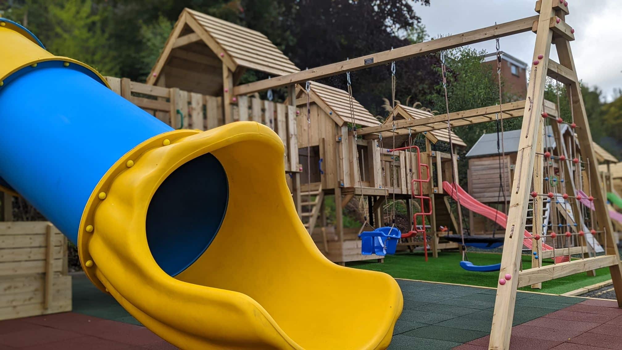 Climbing frames near store me