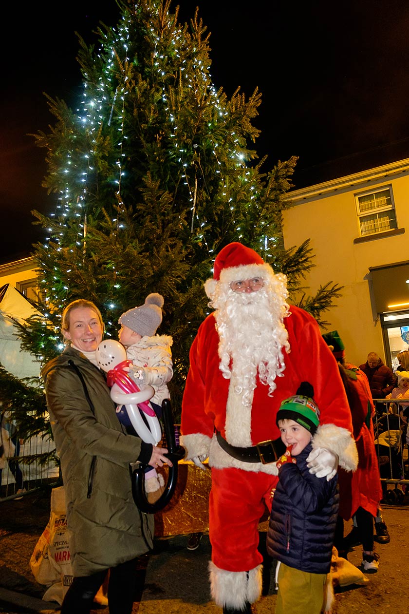Markethill Christmas Lights Switch on 2022
