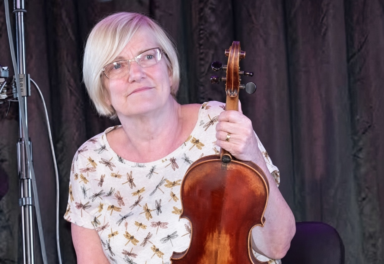 Eithne Vallely Armagh Pipers Club