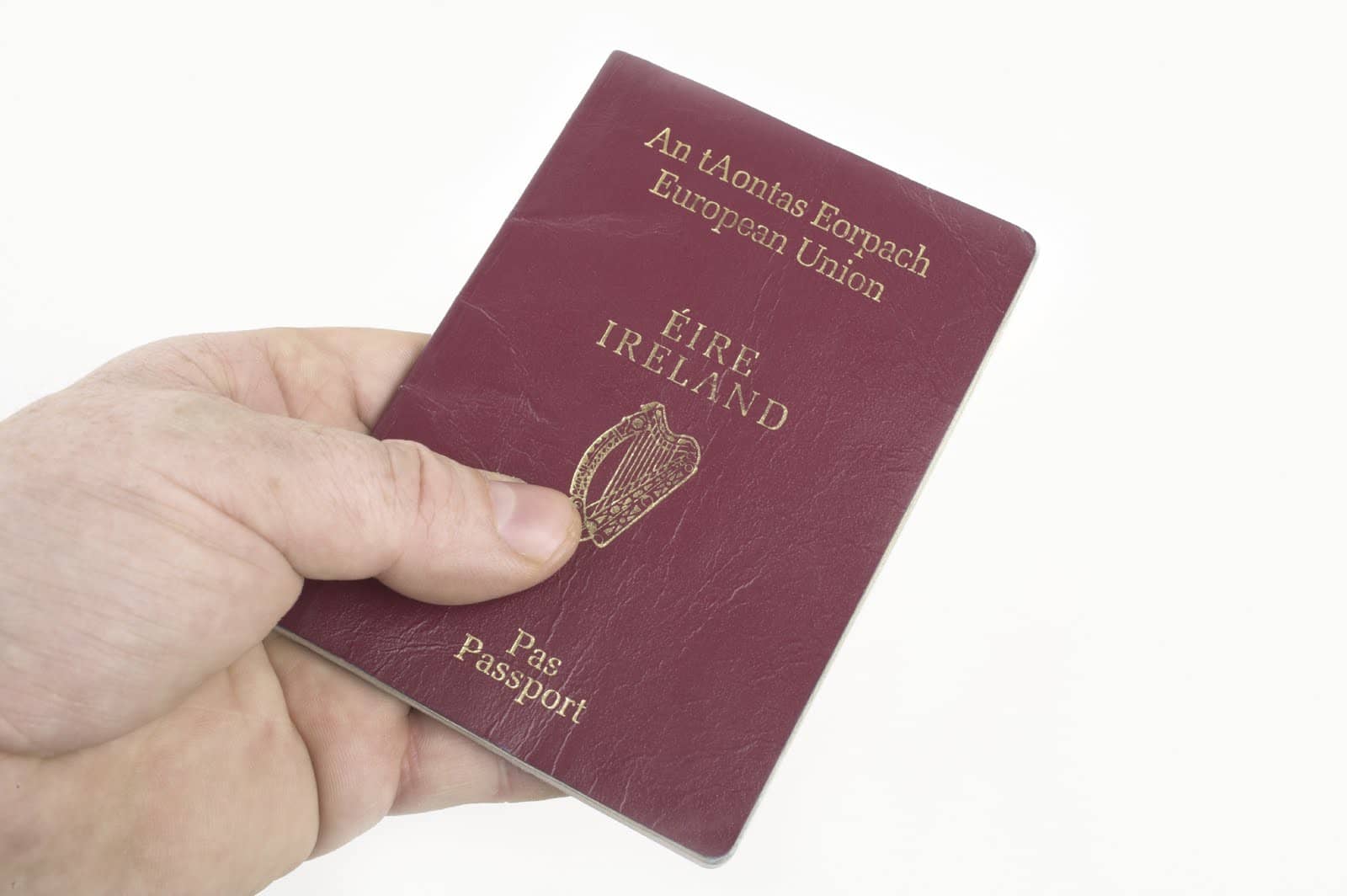 irish-passport-holders-unable-to-get-driving-licences-through-swansea