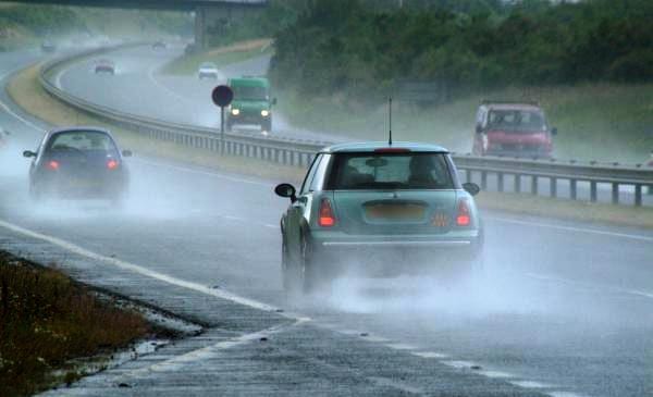 Torrential rain, thunder and hail to batter Co Armagh – Armagh I