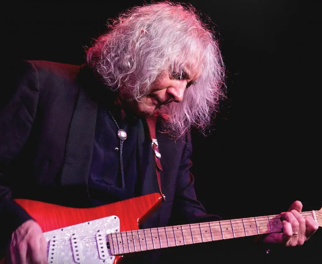 Living guitar legend Albert Lee at the Market Place Theatre Armagh ...