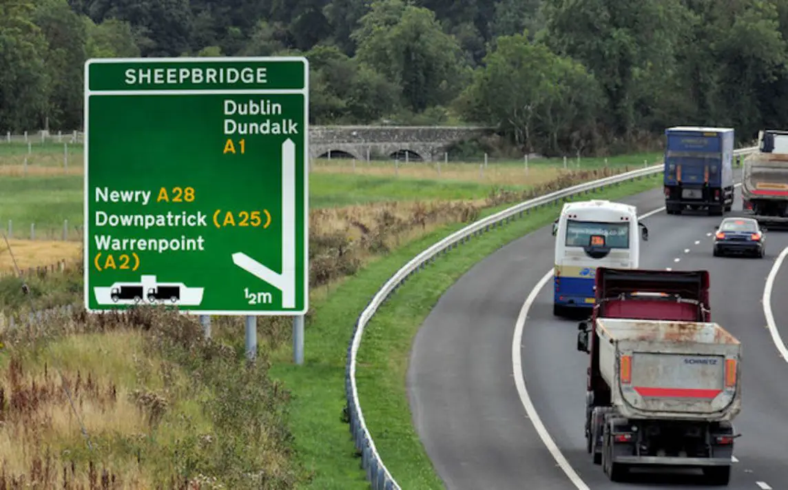 Lorry fire blocks A1 carriageway between Newry and Dundalk Armagh I