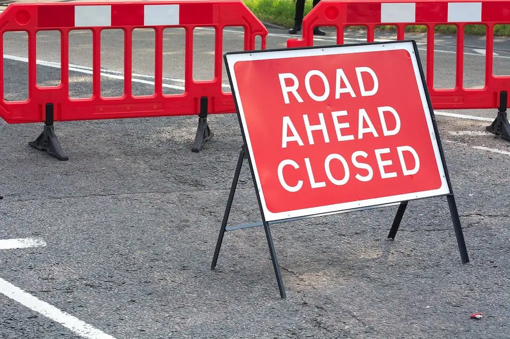 road closed sign roadworks