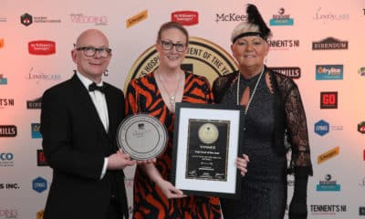 Mervyn and Sarah Steenson of Groucho’s on the Square, Richhill are presented with the Pub Food of the Year Award by Brenda Courtney of the Licenced Catering News Magazine. Photography by Phil Smyth Photography.