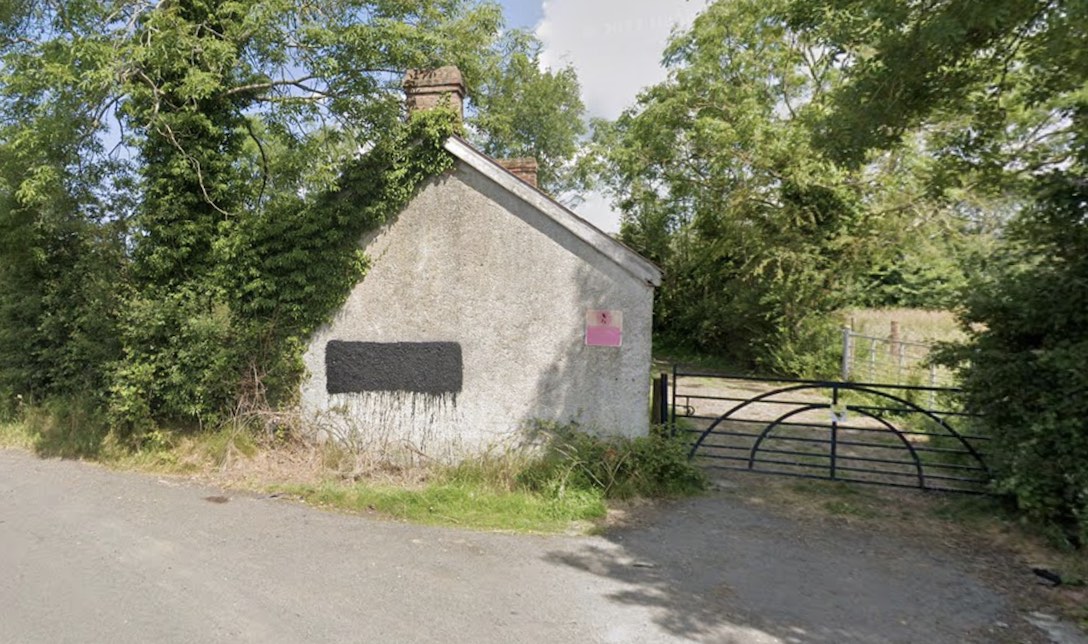 Mud-walled house in Lurgan