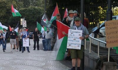 Palestinian John Lydon protest